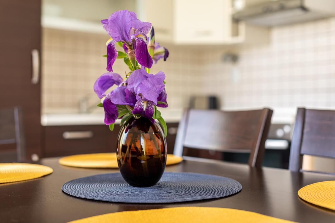 Apartment Magic Garden Baska  Luaran gambar